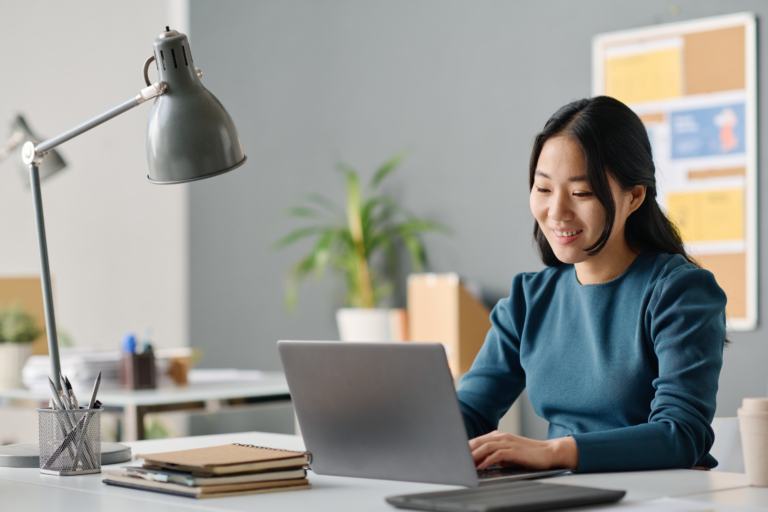 Remote Hiring Tips for Building Strong Distributed Teams